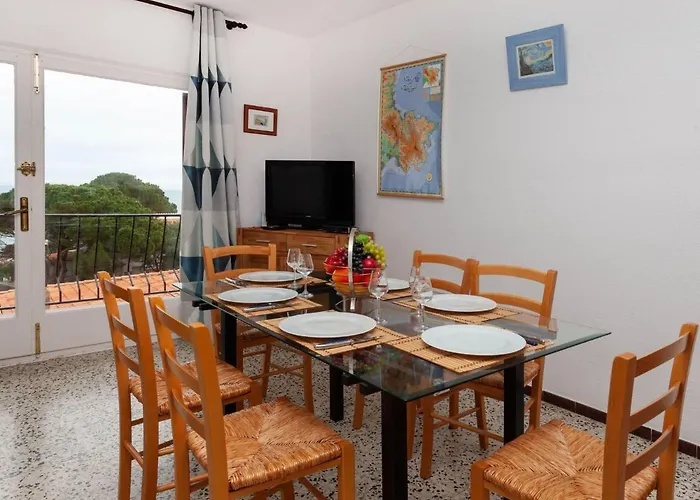 Geranis By Interhome דירה *