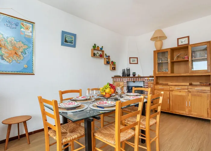 Geranis By Interhome