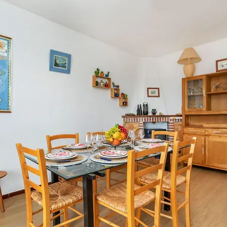 Geranis By Interhome